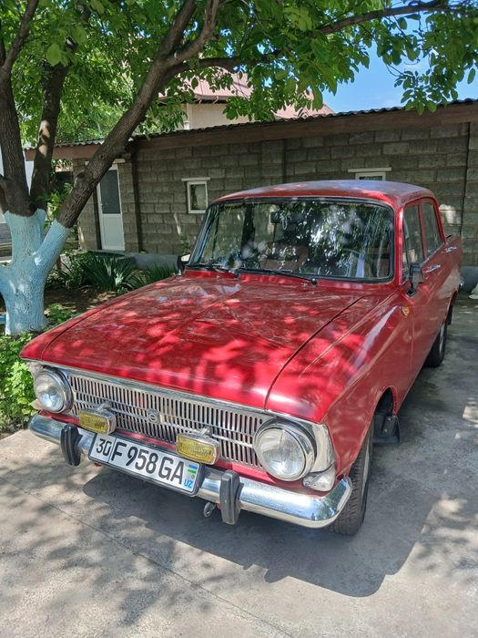 Sotiladi Moskvich 412