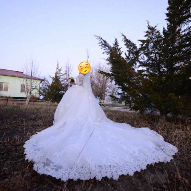 Свадебное платье