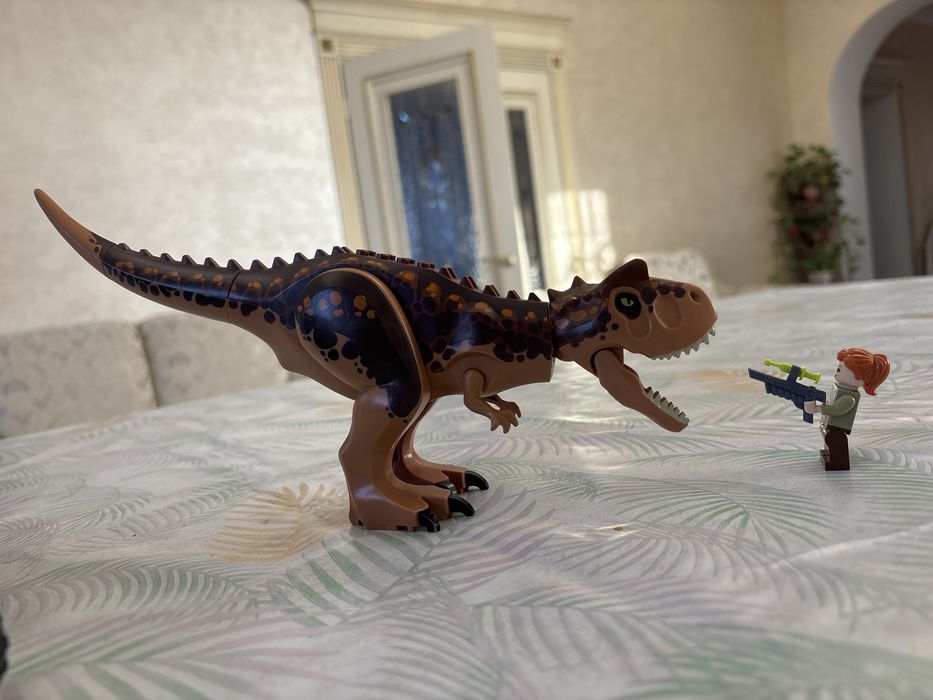 Лего набор карнотавр 2018