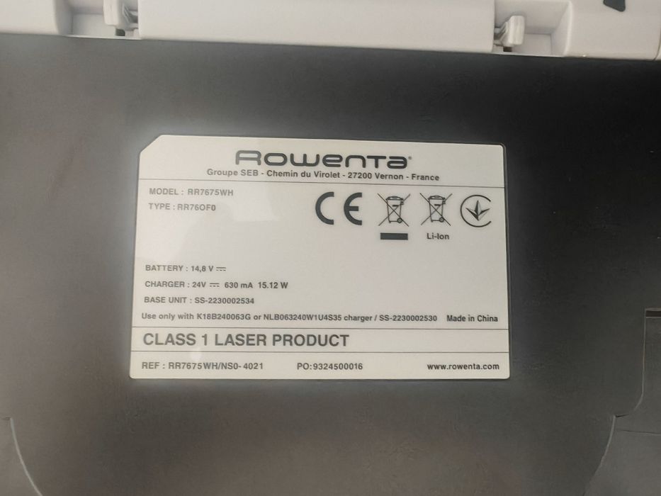 Aspirator robot Rowenta E-xplorer serie 75  defect