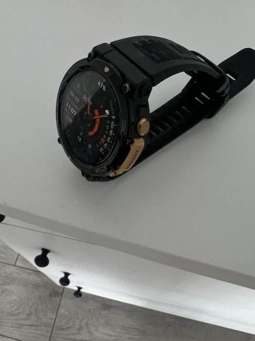 Amazfit T-REX 2 в отличном состоянии