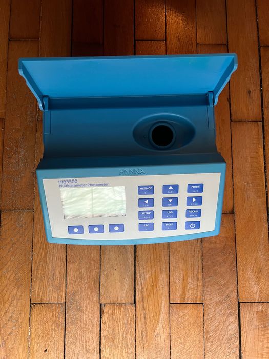 Multiparametru photometer Hanna HI 83300