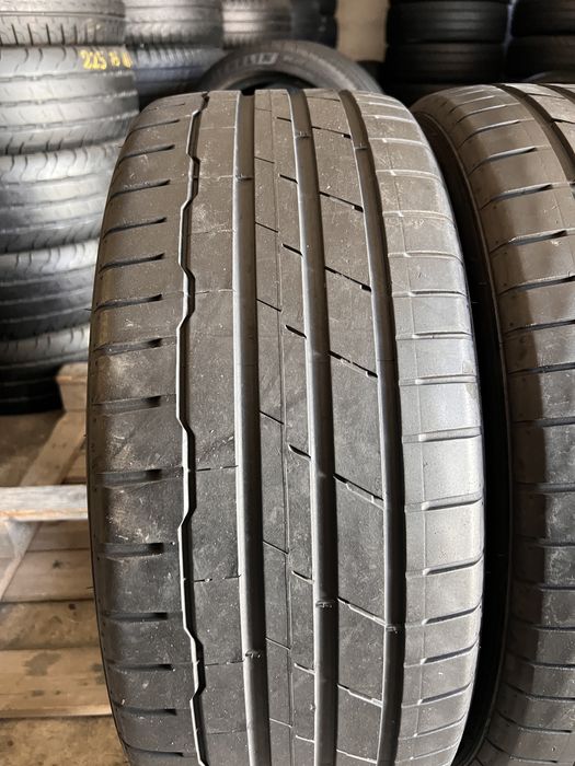 2 anvelope vara 235/45/19 , Hankook , DOT 2021