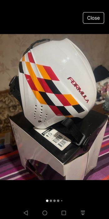 Vând casca de ski Elan 54 cm