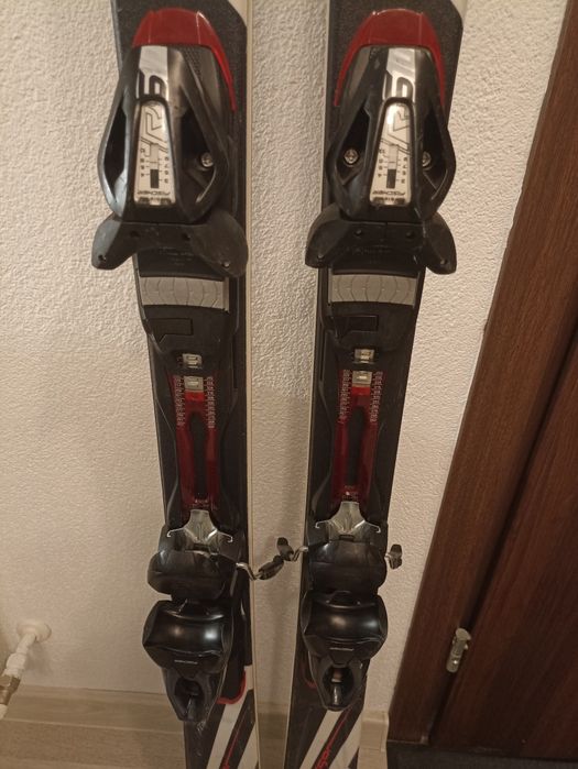 Schiuri Fischer Progresso 800 cu bete Scott  incluse