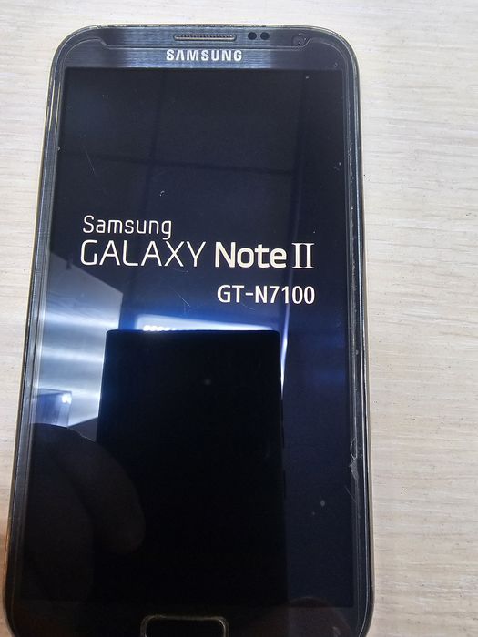 Продам смартфоны samsung