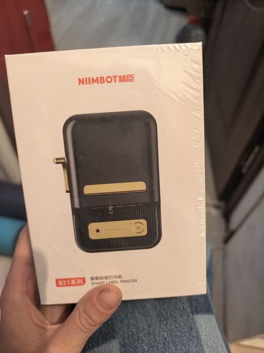 Новый принтер этикеток NIIMBOT B21 Bluetooth