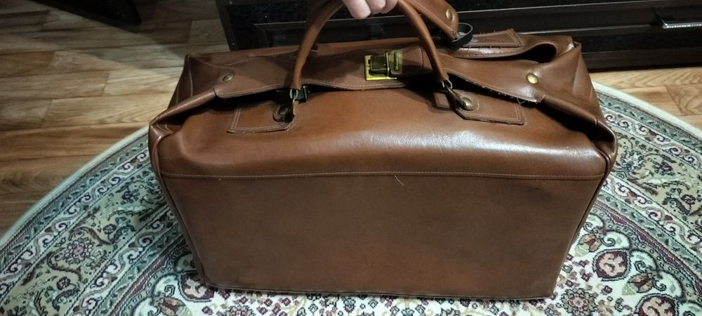 Ретро сумка чемодан