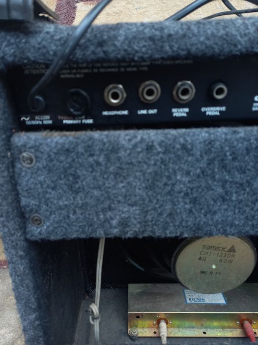 усилвател кубе за китара