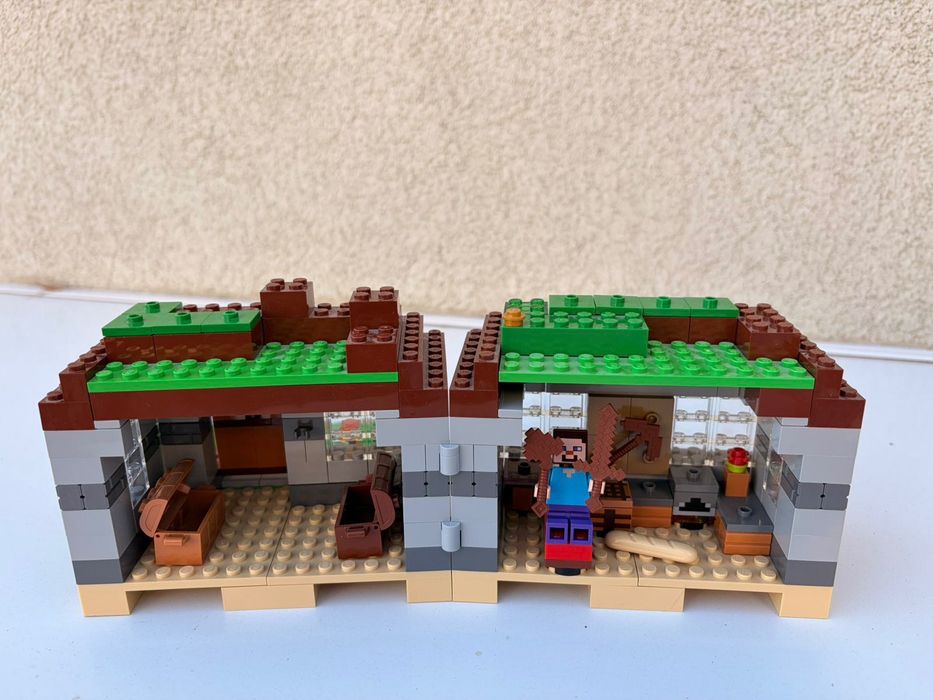Лего/Lego Майнкрафт/Minecraft 21115 - къщата на Стив - The First Night