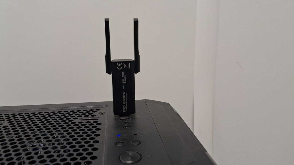 PC de gaming cu adapter
