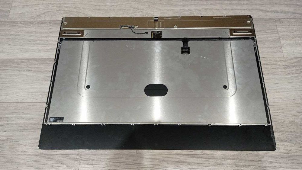 Дисплей Apple iMac A2438