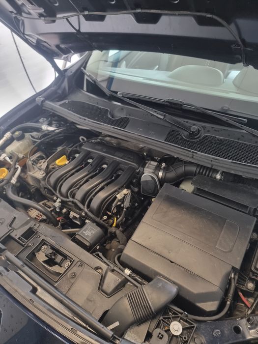 Renault Fluence 1.6 16 V EURO 5
