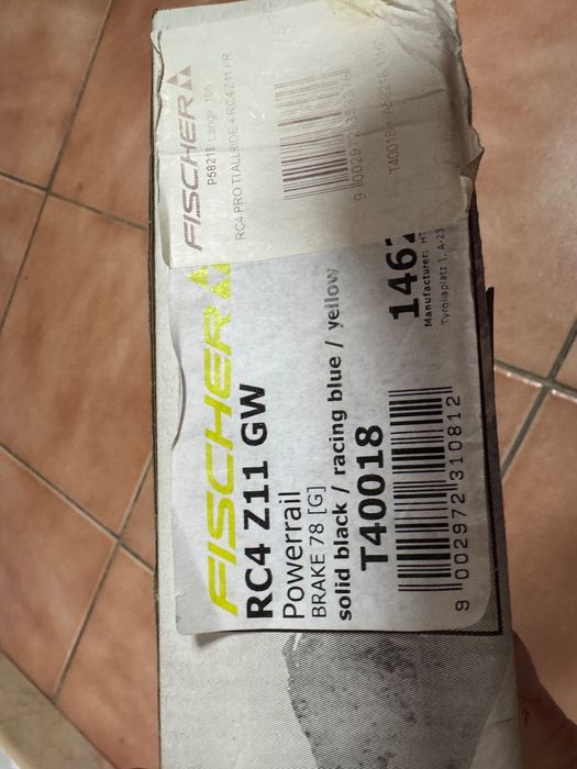 Legături de schiuri Fischer noi