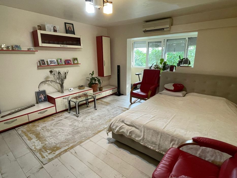 Apartament 3 camere decomandat