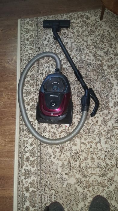 Продам пылесос Samsung
