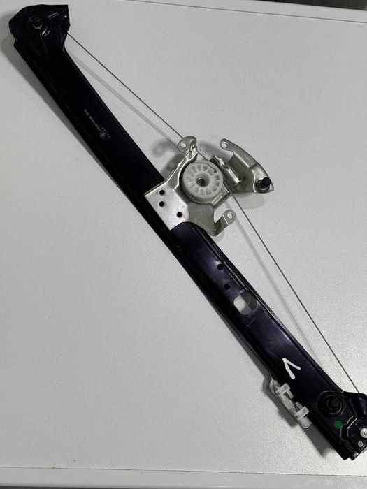 Стеклоподъемник задний левый НОВЫЙ от БМВ Х5 Е53