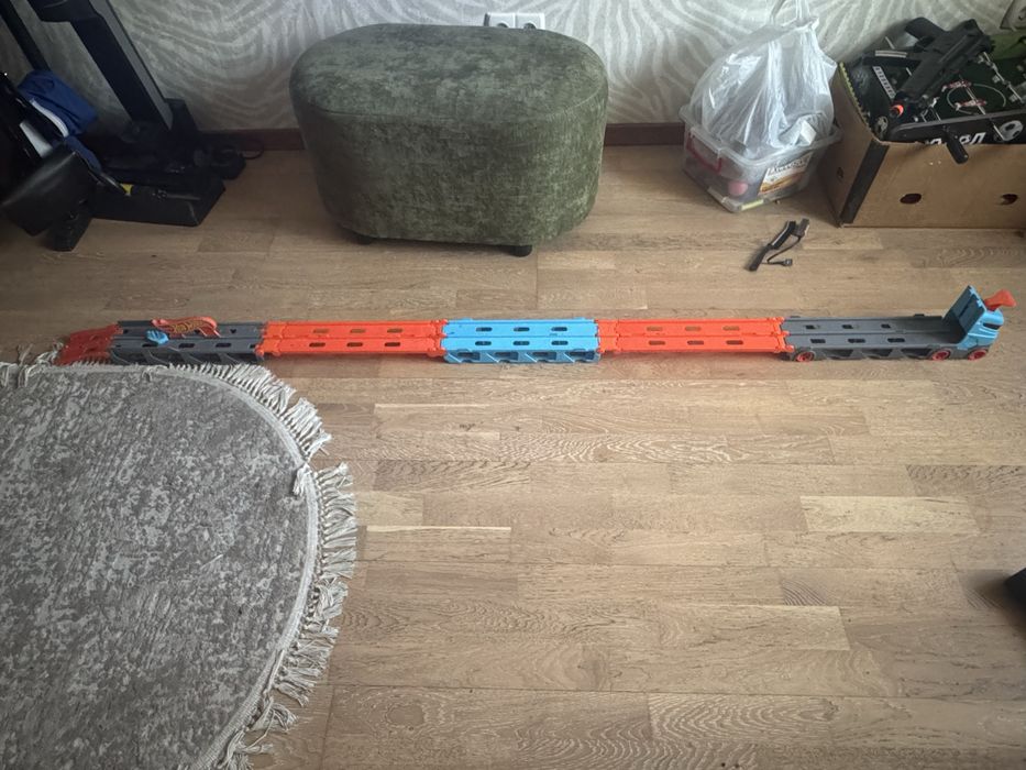 Hot wheels грузовик автопарковка