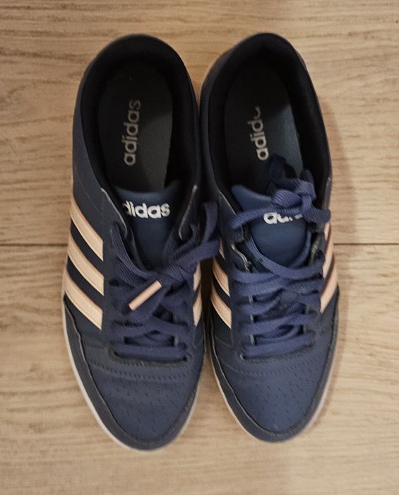 Оригинални маратонки  на Адидас