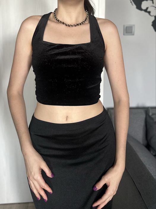 Елегантен тоалет в черен цвят Bershka