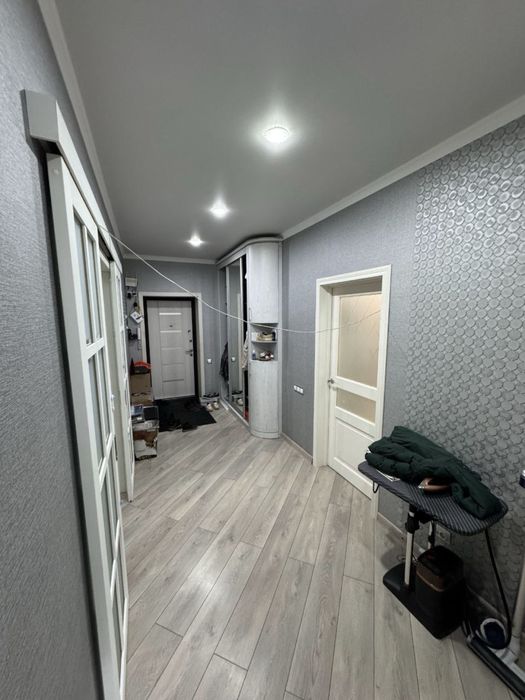 Продаю квартиру - недорого. Срочно