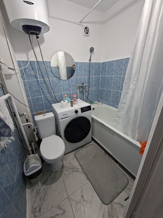Продам 1.5 кв в 42 доме 2 этаж