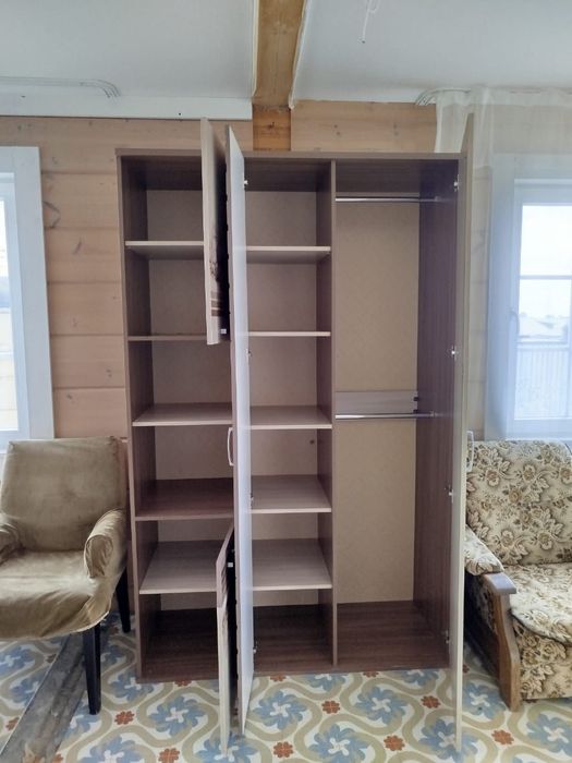 Продам шкаф в хорошем состоянии!