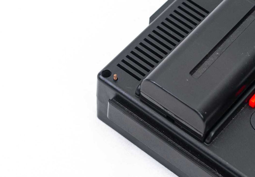 Lumina continua Fotodiox LED312DS cu baterii