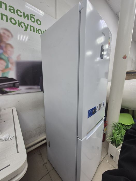 Холодильник Samsung новый