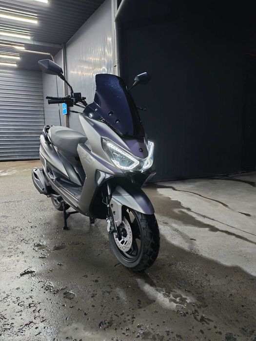 Gst model tiger skuter moto srochno sotiladi