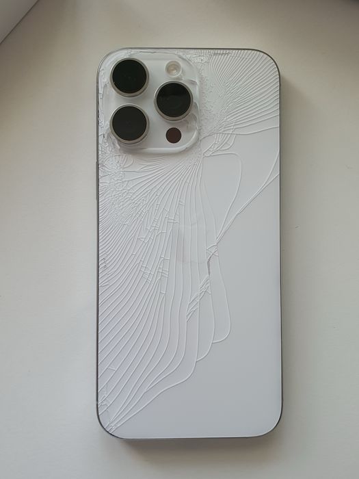 Ремонт / части IPhone 16 Pro Max 256GB