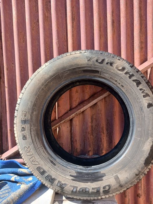 Шина балон Yokohama 215 70 r16