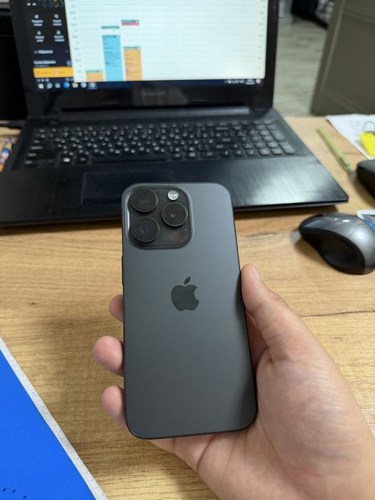Iphone 15 Pro 256 гб