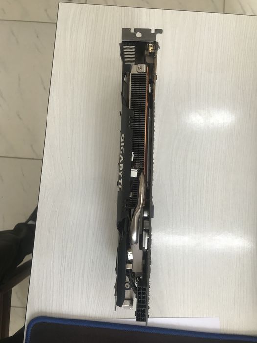 Gigabayte nvidia 580 1.5 video karta sotiladi