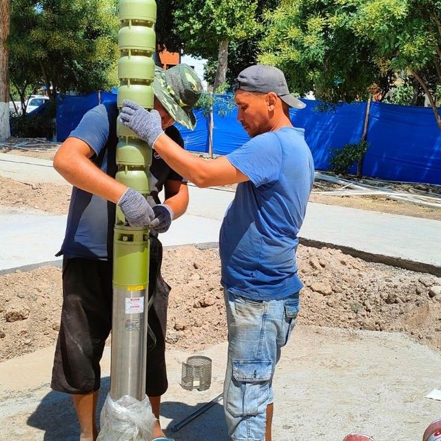 Бурение скважины на воду.