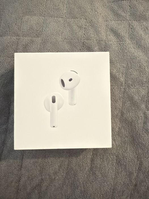 Продам Airpods 4