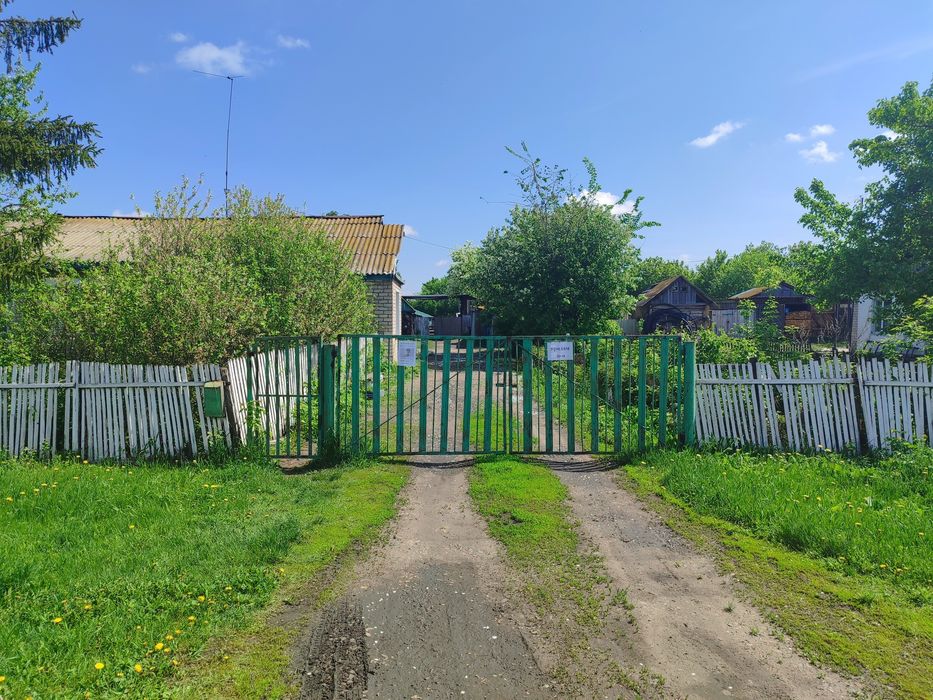 Продается дом в 30 км от города