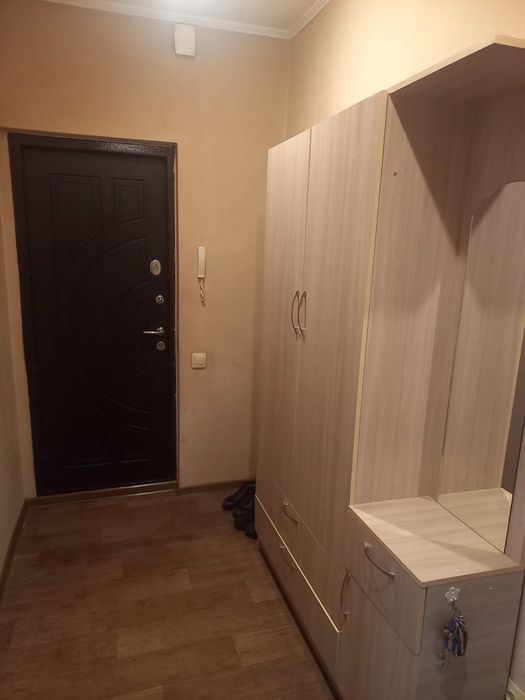 Сдаю 3 комнатную квартиру в мрн Ақсай 2