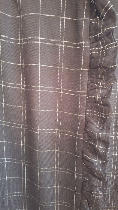 Camașuță neagra cu dungi argintii