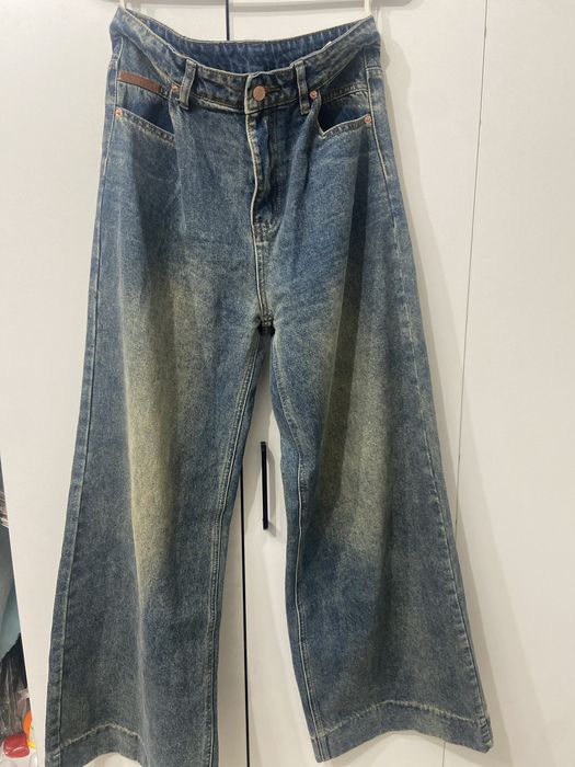 Женская одежда джинсы