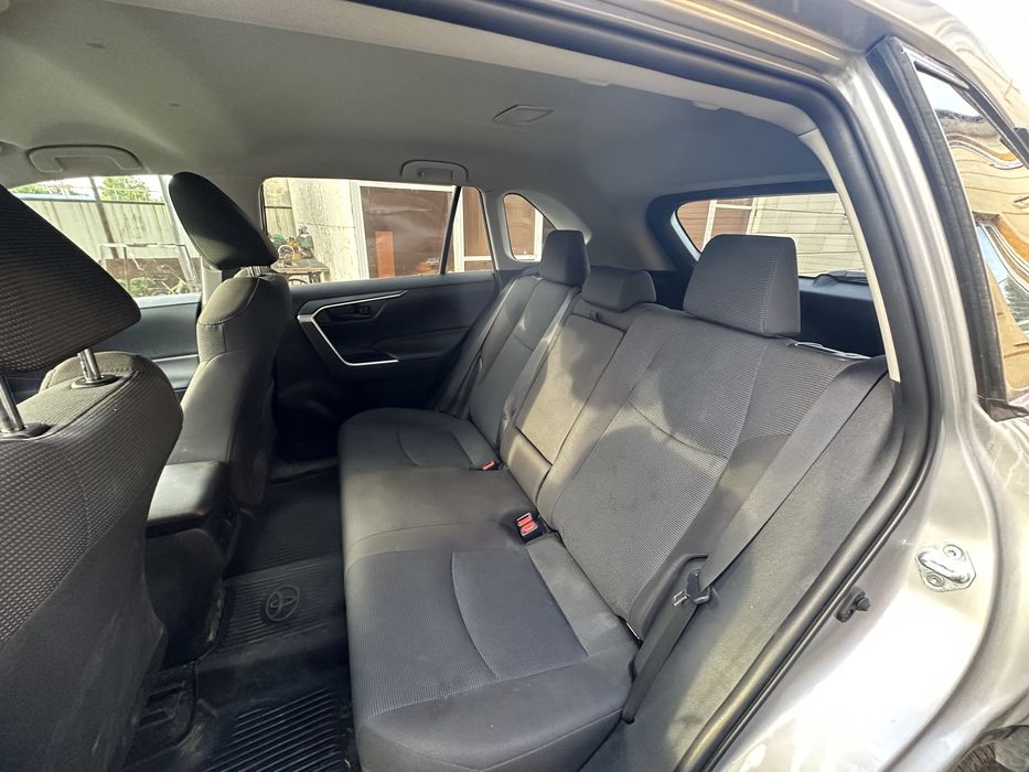 Продам Тойота рав4