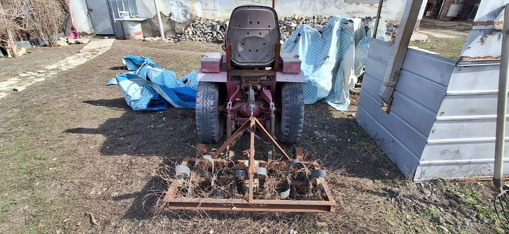 Продам минитрактор
