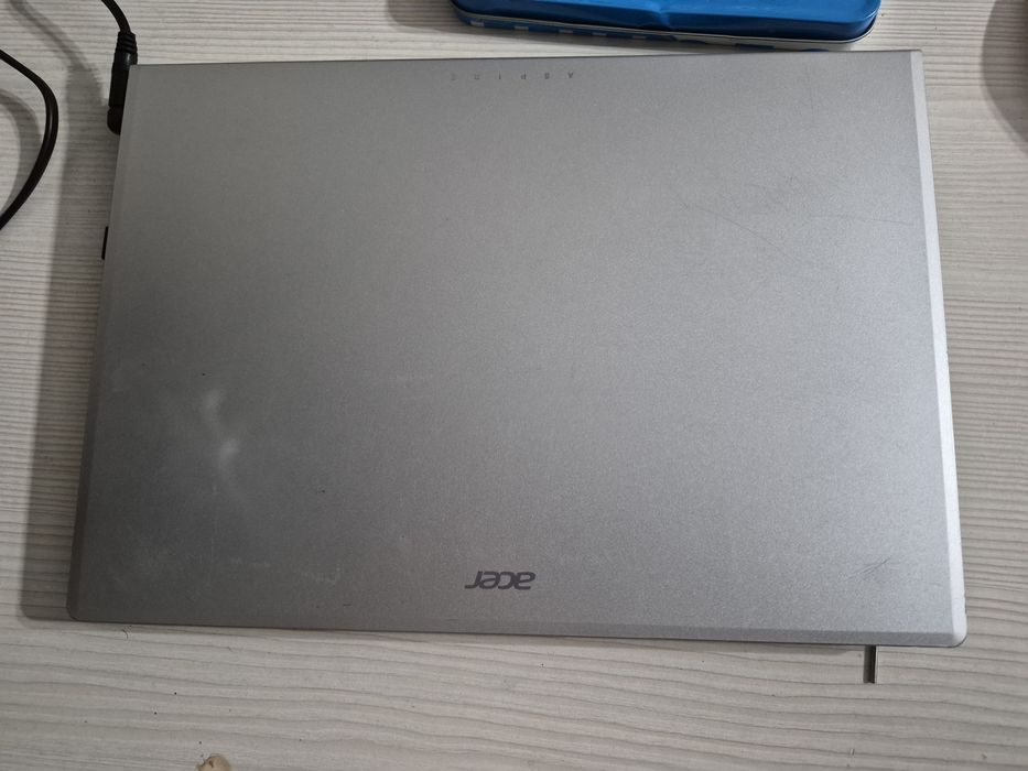 Обмен acer lite 14 512 гб