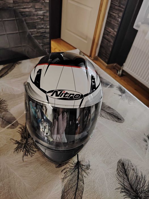 Мото каска Nitro
