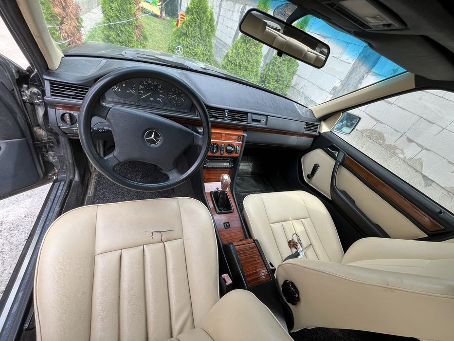 Mercedes w124 2.5 D
