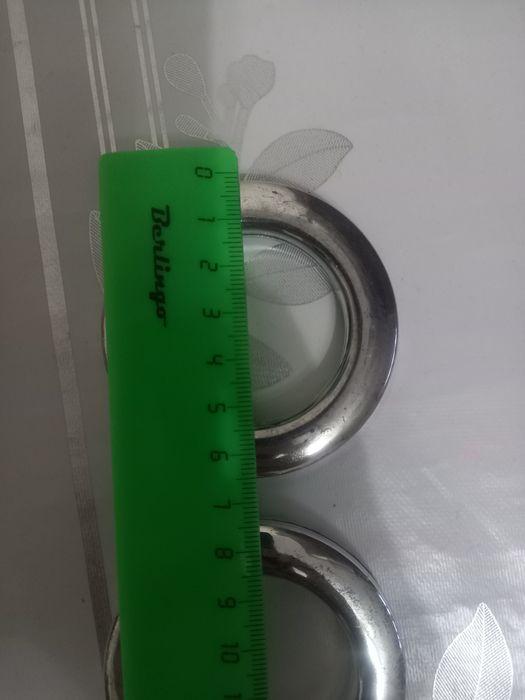 Отдам люверсы для штор