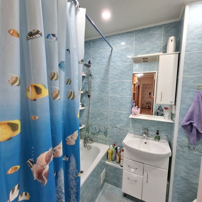 Продам 2хком квартиру район Рахмета.