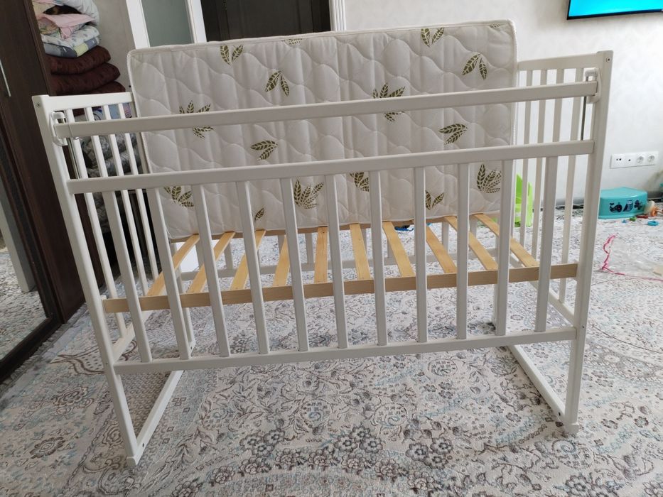 Детская кровать качалка 120*60
