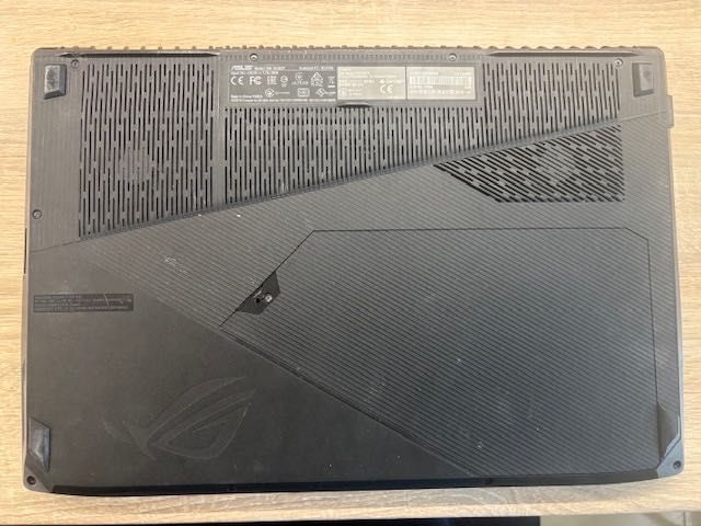 Laptop ASUS ROG Strix GL503VD-FY064 Gaming