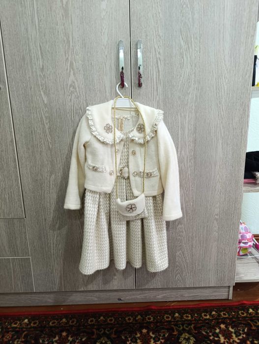 Платья для девочек